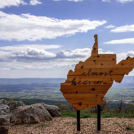 Вілла Great Views! A-Frame W Hot Tub, Grill & Fire Pit Morton Grove Екстер'єр фото